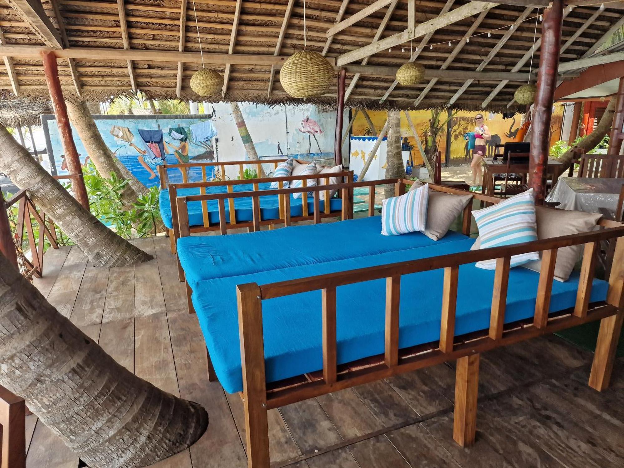 Panorama Beach Hotel Tangalle Buitenkant foto