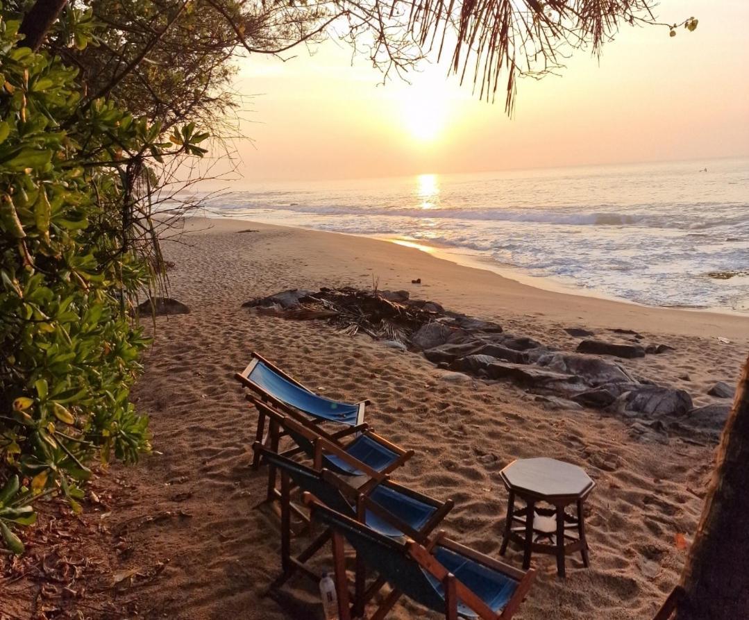 Panorama Beach Hotel Tangalle Buitenkant foto