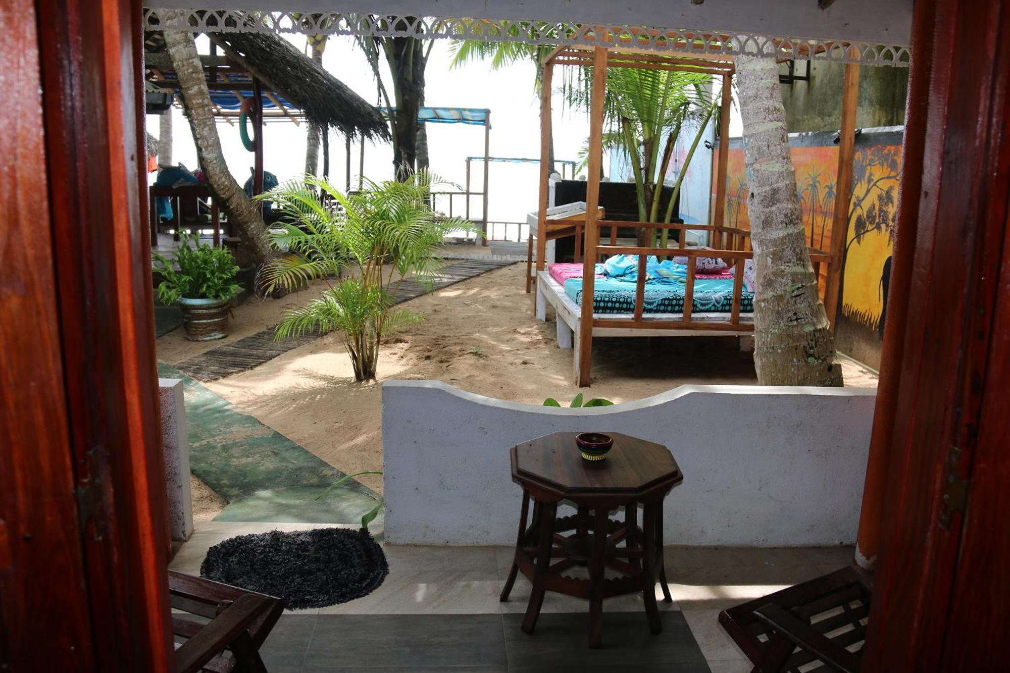 Panorama Beach Hotel Tangalle Kamer foto