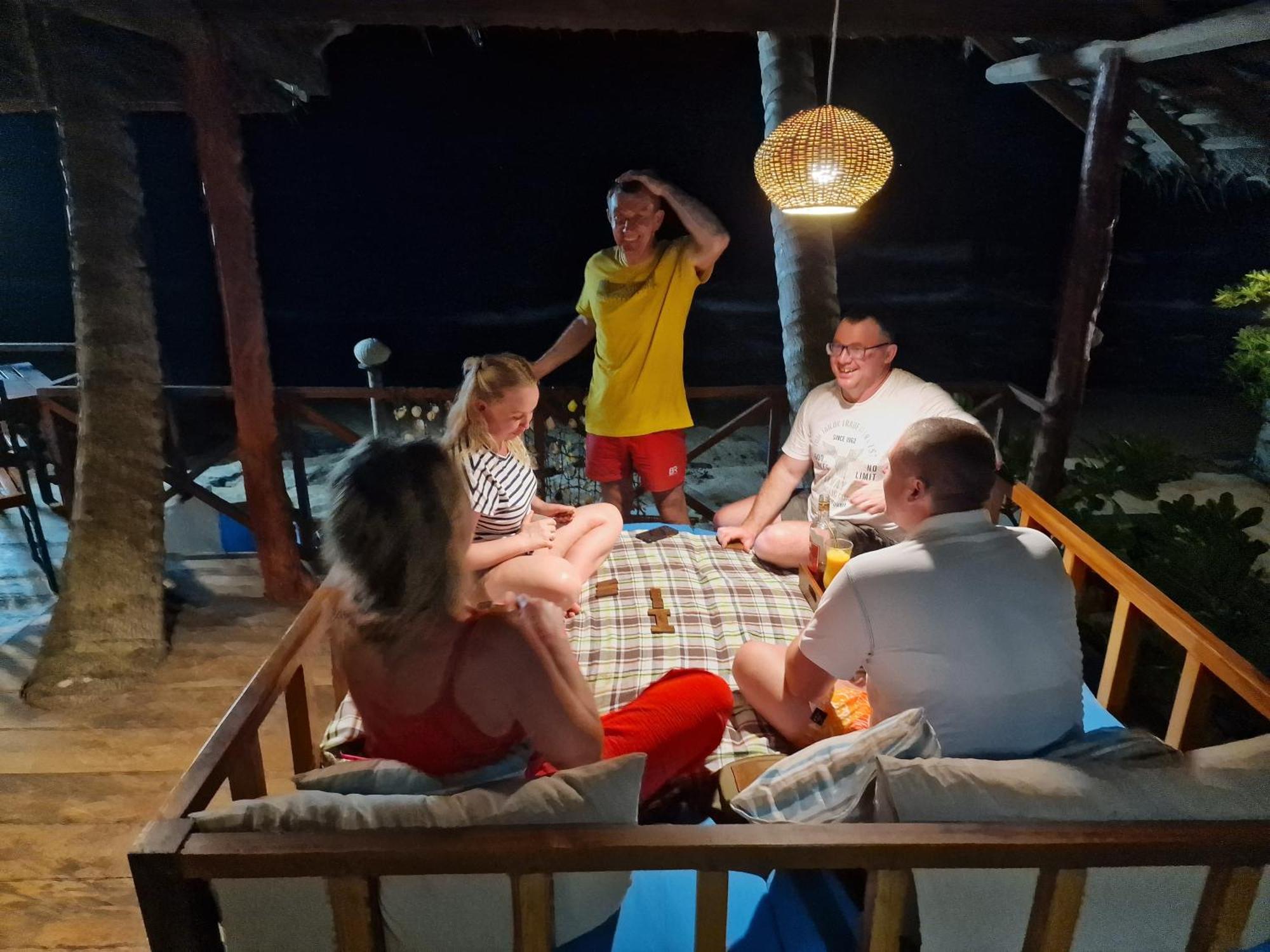Panorama Beach Hotel Tangalle Buitenkant foto